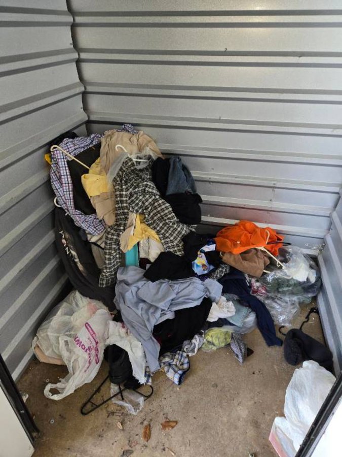 5 x 5 storage unit in Houston, TX