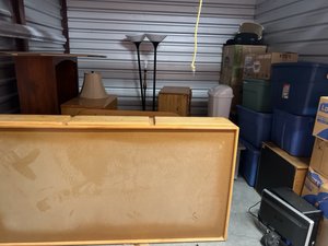 10 x 10 storage unit in Farmingdale, NY