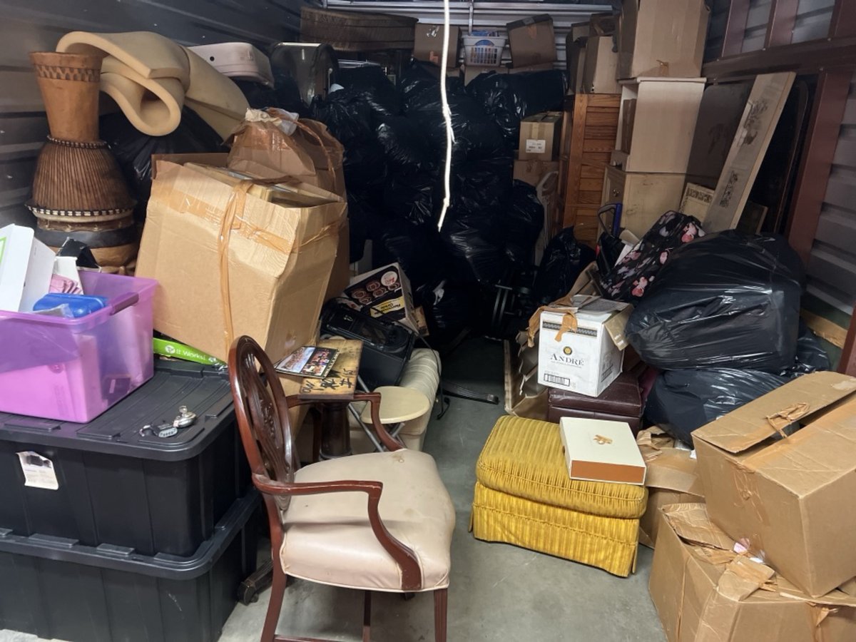 10 x 20 storage unit in Farmingdale, NY