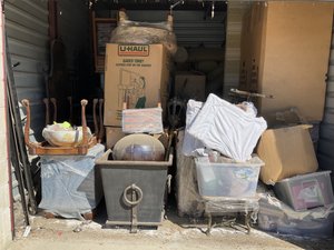 10 x 15 storage unit in Newhall, CA