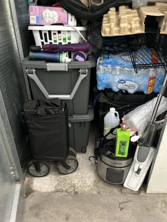 4 x 4 storage unit in Phoenix, AZ