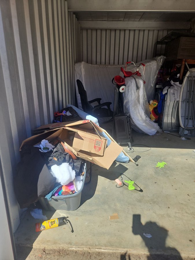 10 x 15 storage unit in Apex, NC