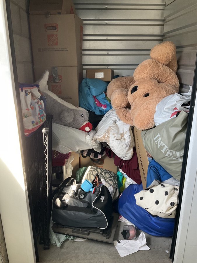 5 x 5 storage unit in Newhall, CA