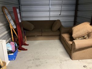 10 x 10 storage unit in Newhall, CA
