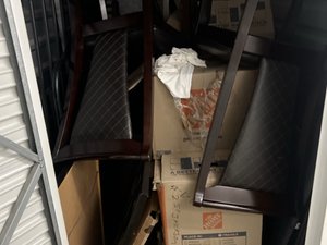 5 x 10 storage unit in Hempstead, NY