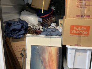 5 x 5 storage unit in Newhall, CA