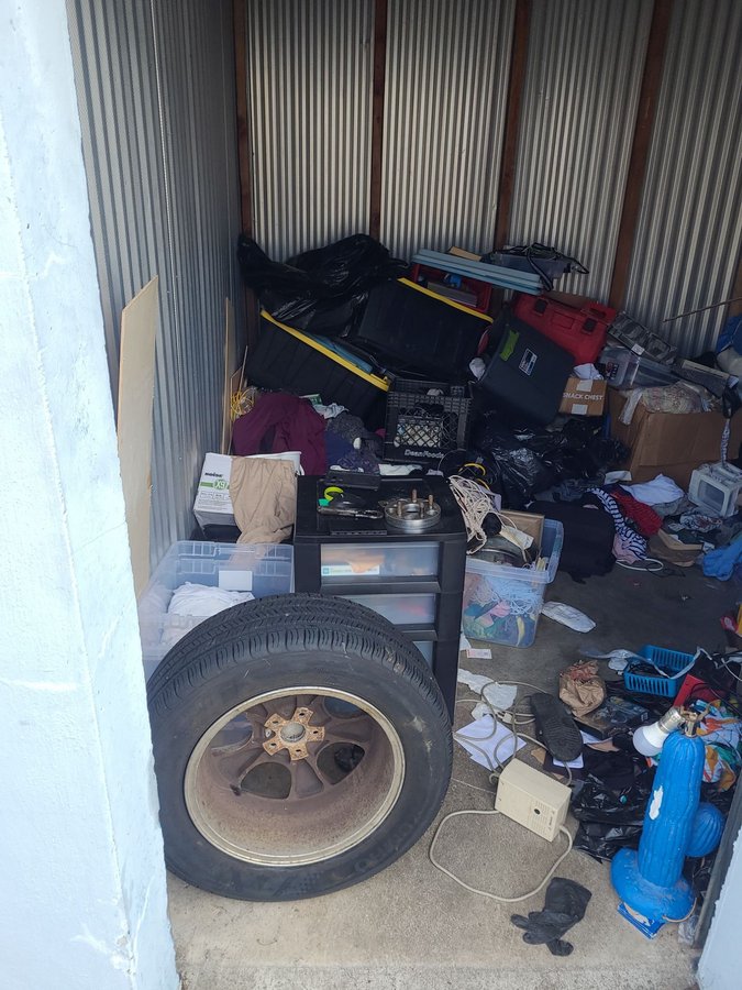 10 x 10 storage unit in Gresham, OR