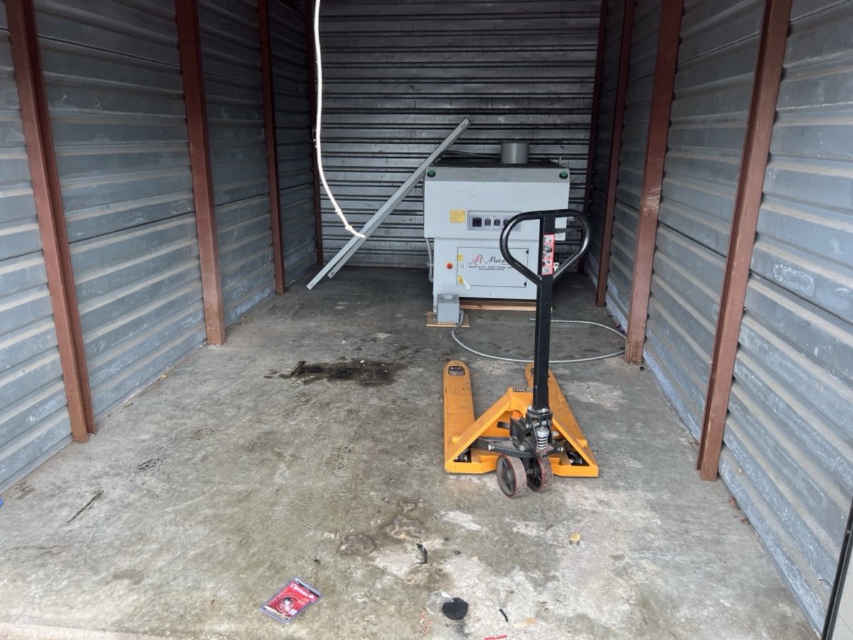 10 x 20 storage unit in Island Park, NY