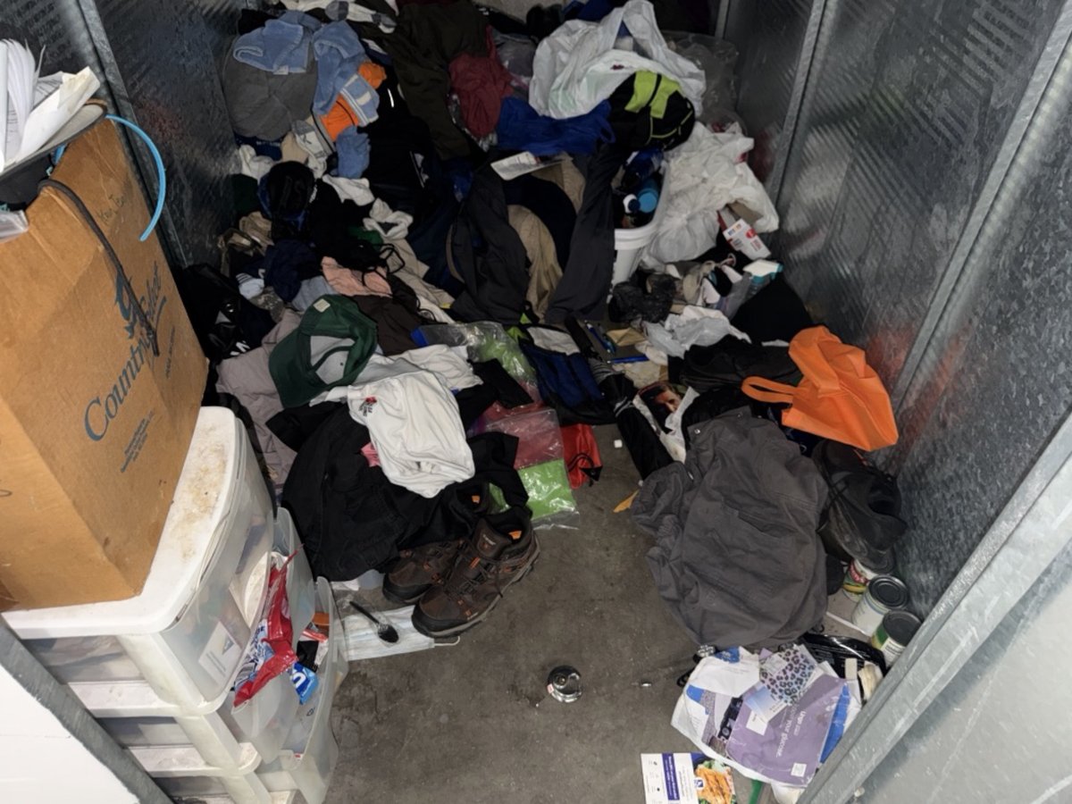 5 x 10 storage unit in Phoenix, AZ