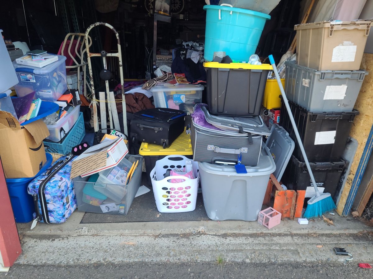 15 x 20 storage unit in Portland, OR