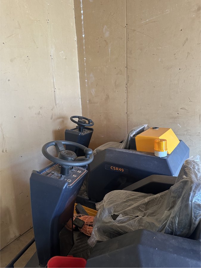 10 x 20 storage unit in Rosedale, MD