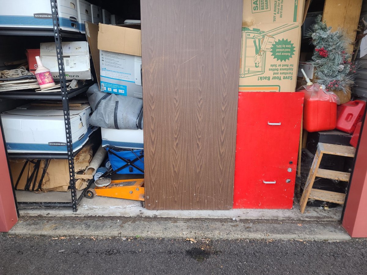 10 x 15 storage unit in Gresham, OR
