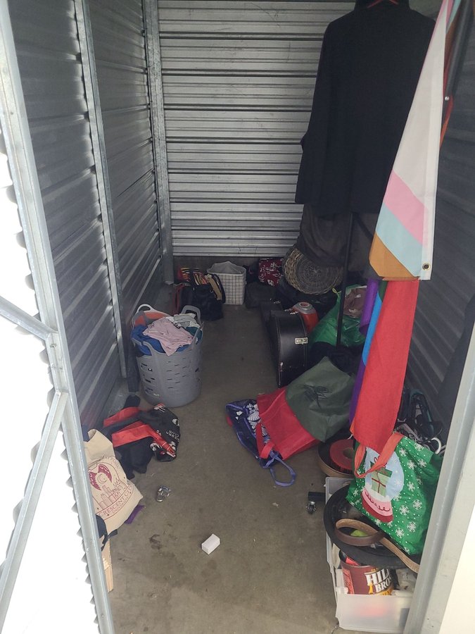 5 x 10 storage unit in Portland, OR
