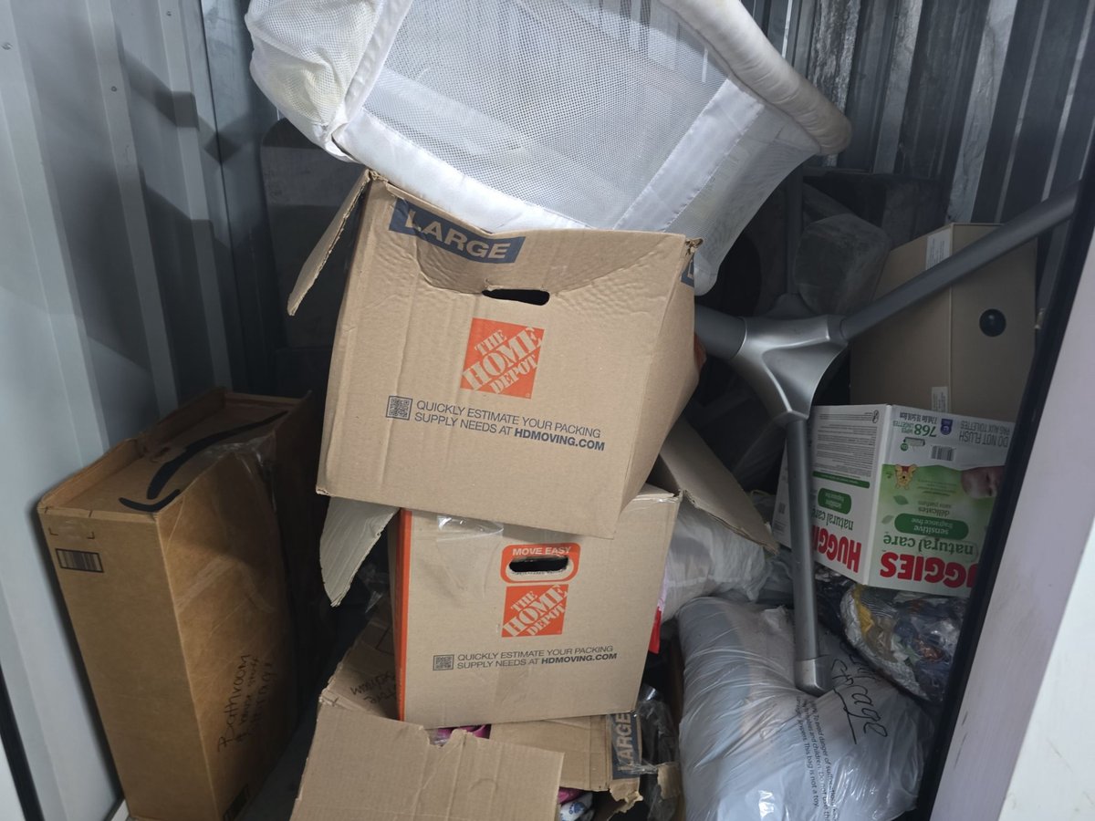 5 x 5 storage unit in Norwood, OH