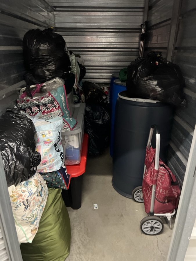 5 x 10 storage unit in Hempstead, NY