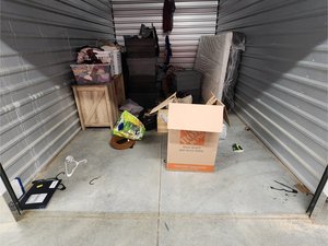 10 x 15 storage unit in Maple Shade, NJ