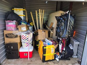 10 x 15 storage unit in Houston, TX