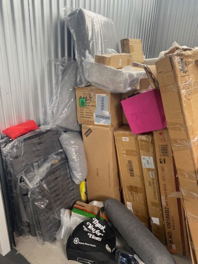 10 x 10 storage unit in Cinnaminson, NJ