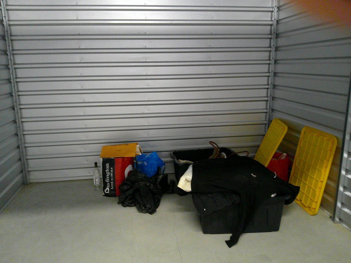 10 x 10 storage unit in South Euclid, OH
