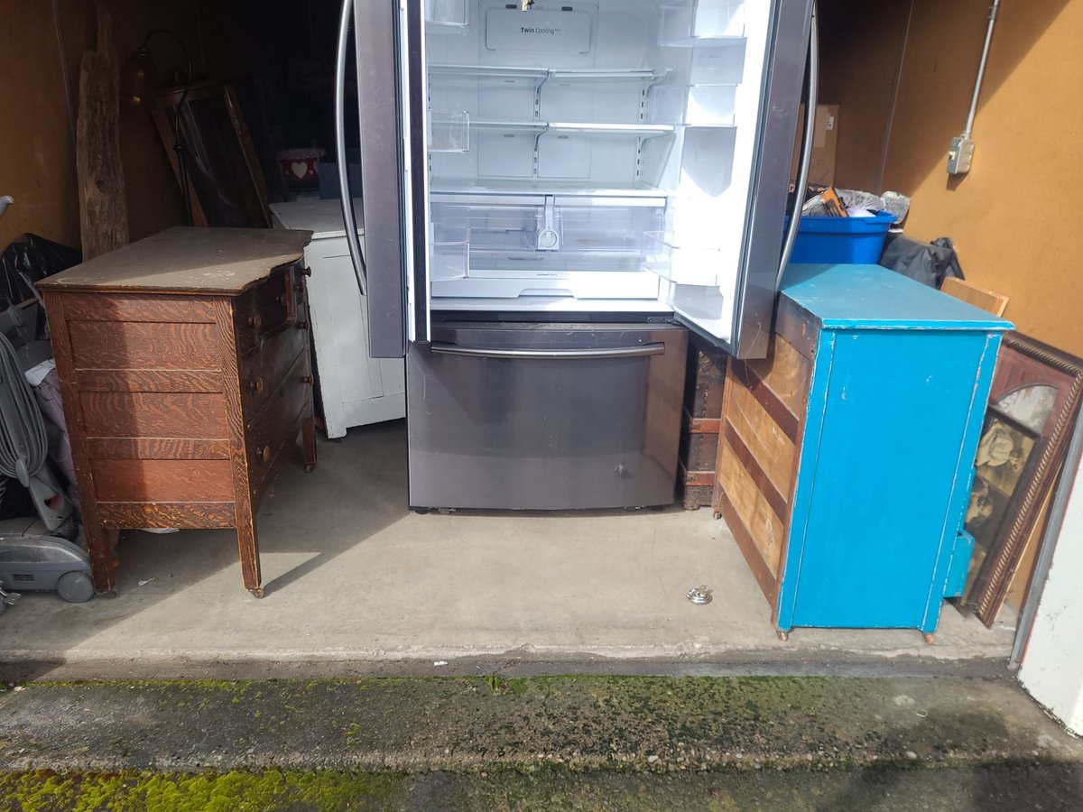 10 x 30 storage unit in Gresham, OR