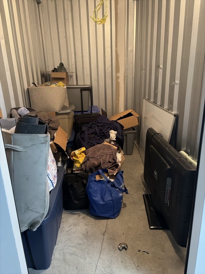 5 x 10 storage unit in Wilmington, NC