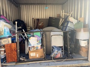 10 x 10 storage unit in Wilmington, NC