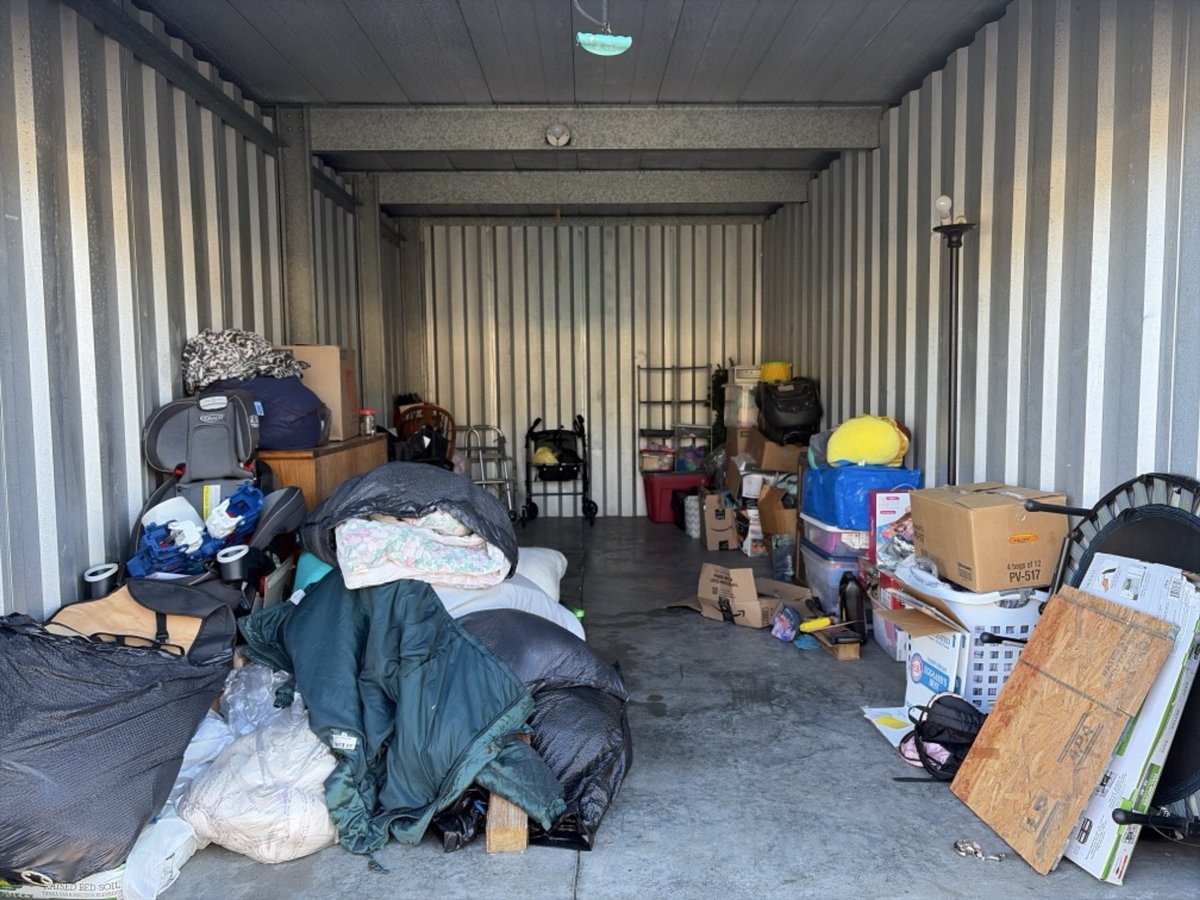10 x 20 storage unit in Wilmington, NC
