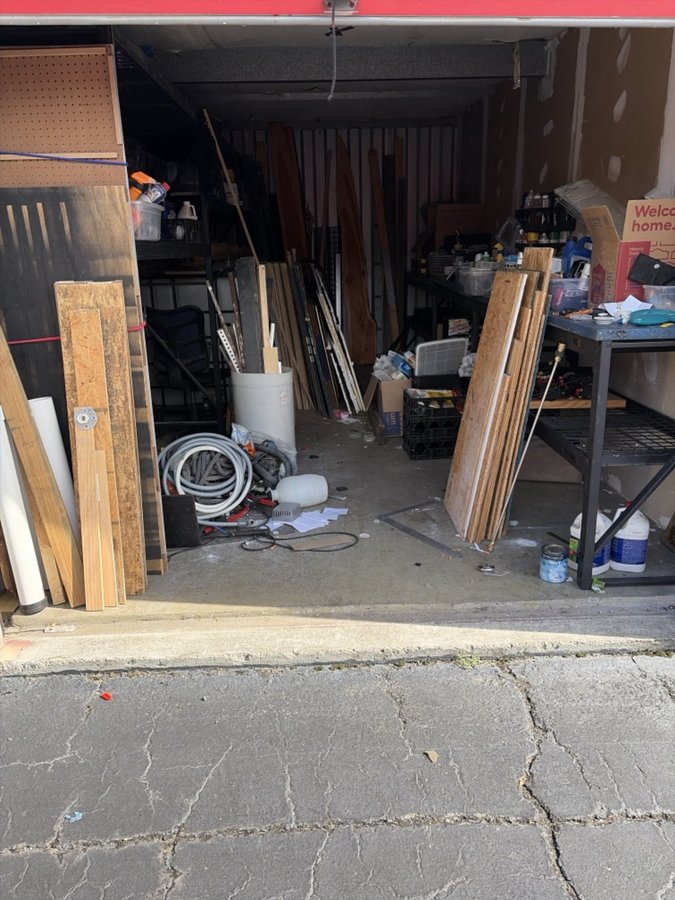 10 x 20 storage unit in Wilmington, NC