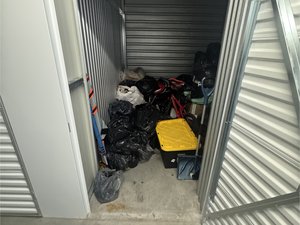 7 x 10 storage unit in Bronx, NY