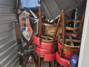 5 x 10 storage unit in Desoto, TX