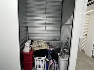 5 x 5 storage unit in North Las Vegas, NV