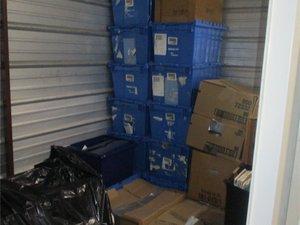 10 x 5 storage unit in Papillion, NE