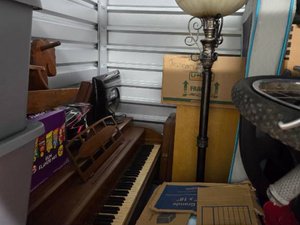 10 x 7 storage unit in Lithia, FL