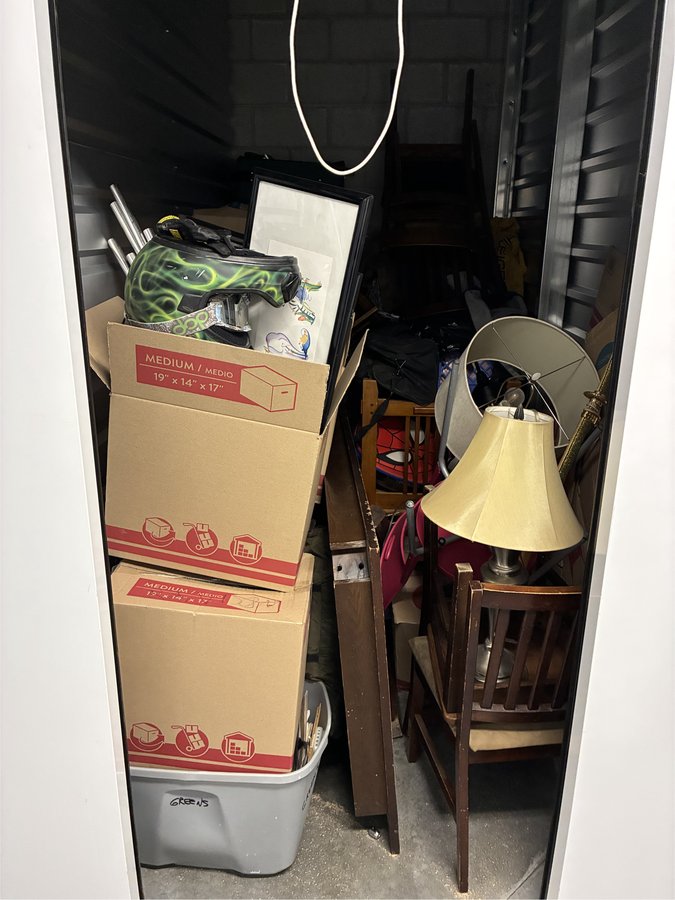 5 x 10 storage unit in Henderson, NV