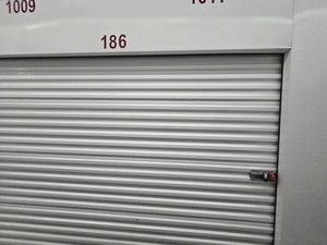16 x 18 storage unit in Omaha, NE