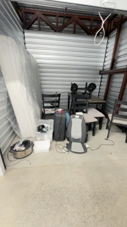 10 x 10 storage unit in Athens, GA
