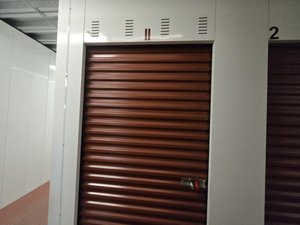 5 x 10 storage unit in Des Moines, IA