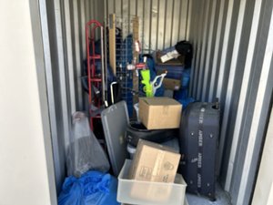 5 x 10 storage unit in Fayetteville, NC