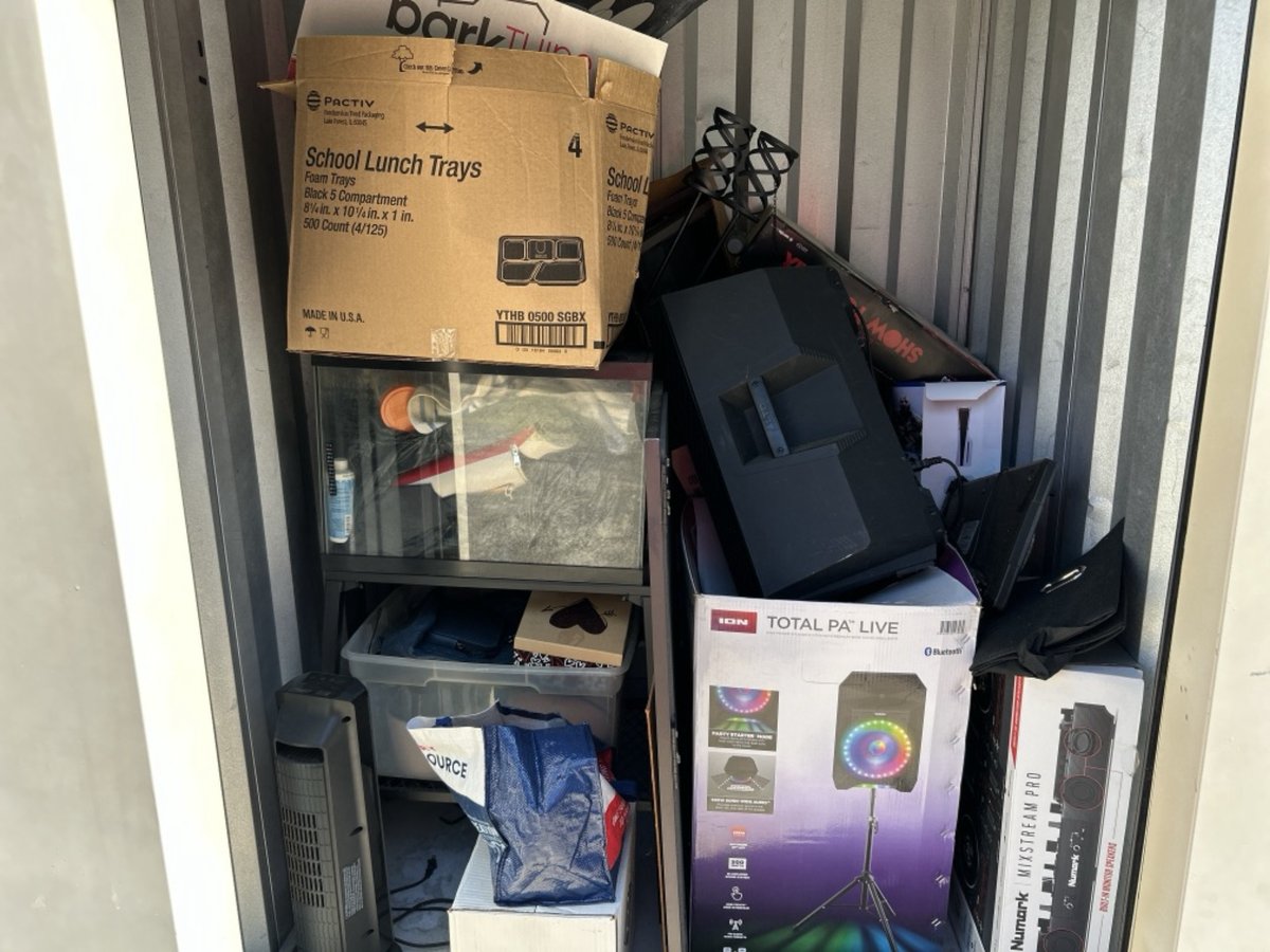 5 x 5 storage unit in Fayetteville, NC
