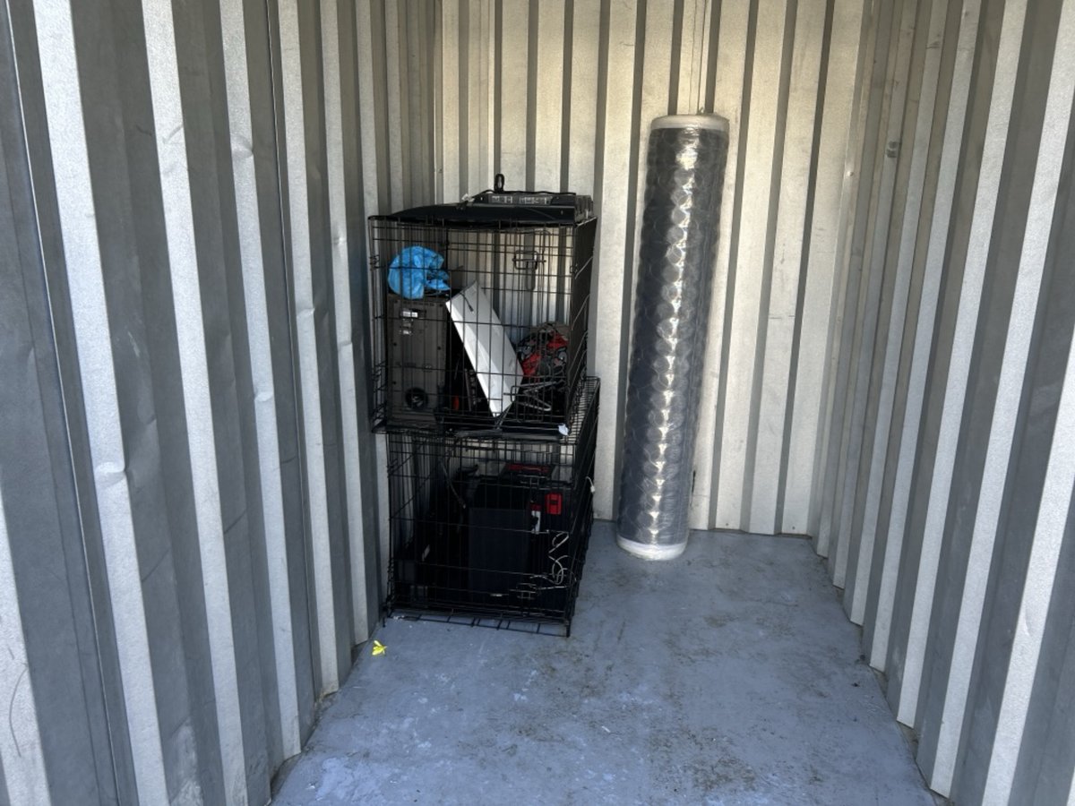 5 x 10 storage unit in Fayetteville, NC