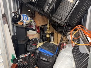 5 x 10 storage unit in Manassas, VA