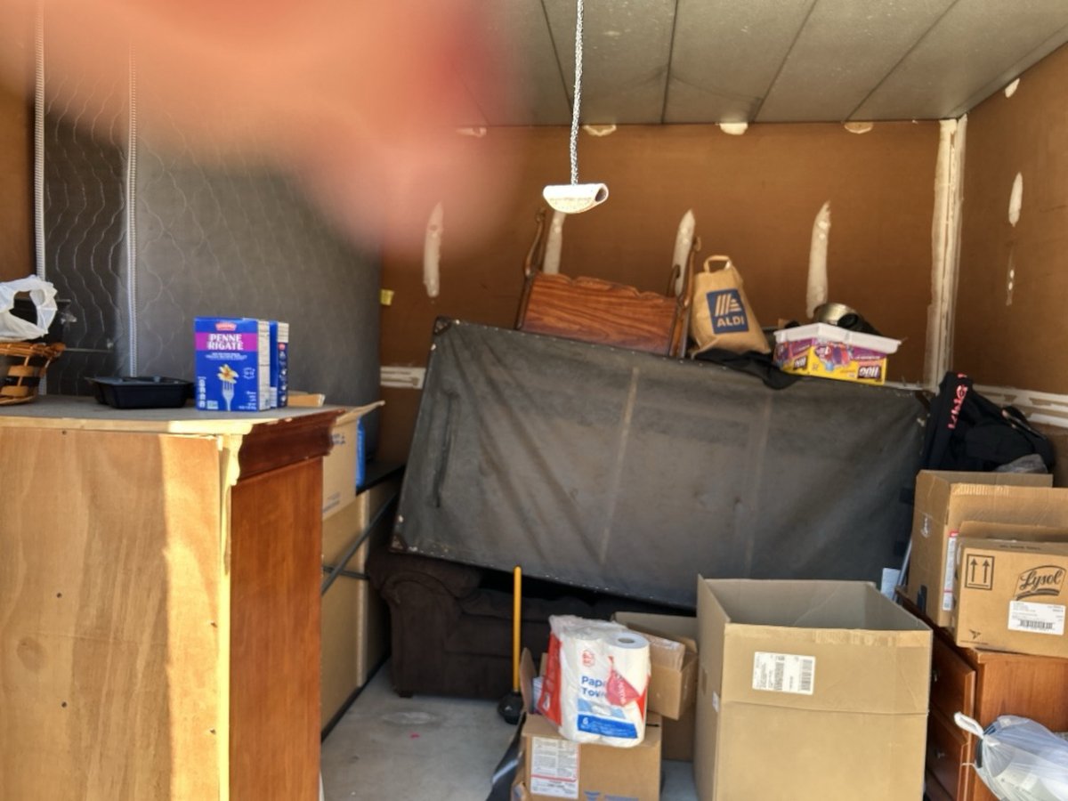 10 x 10 storage unit in Fayetteville, NC