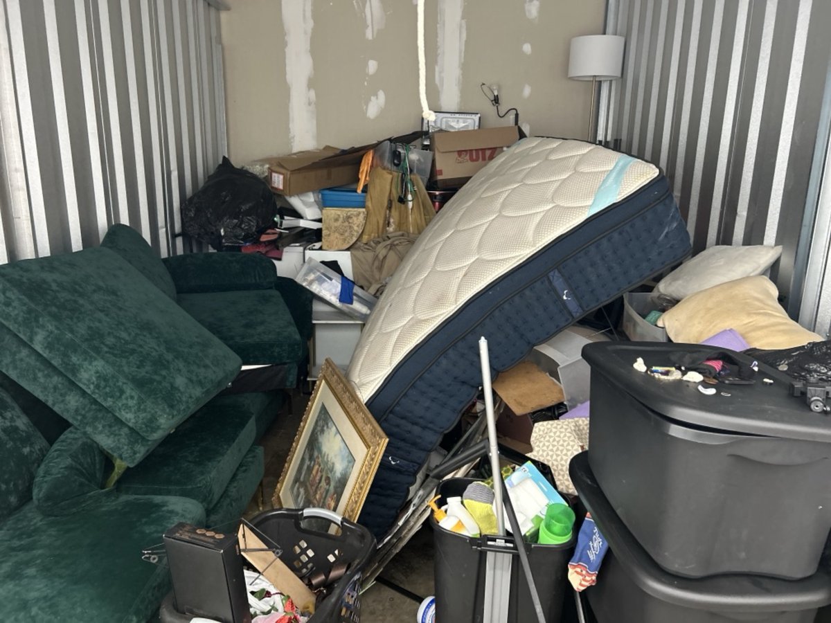 10 x 15 storage unit in Fayetteville, NC