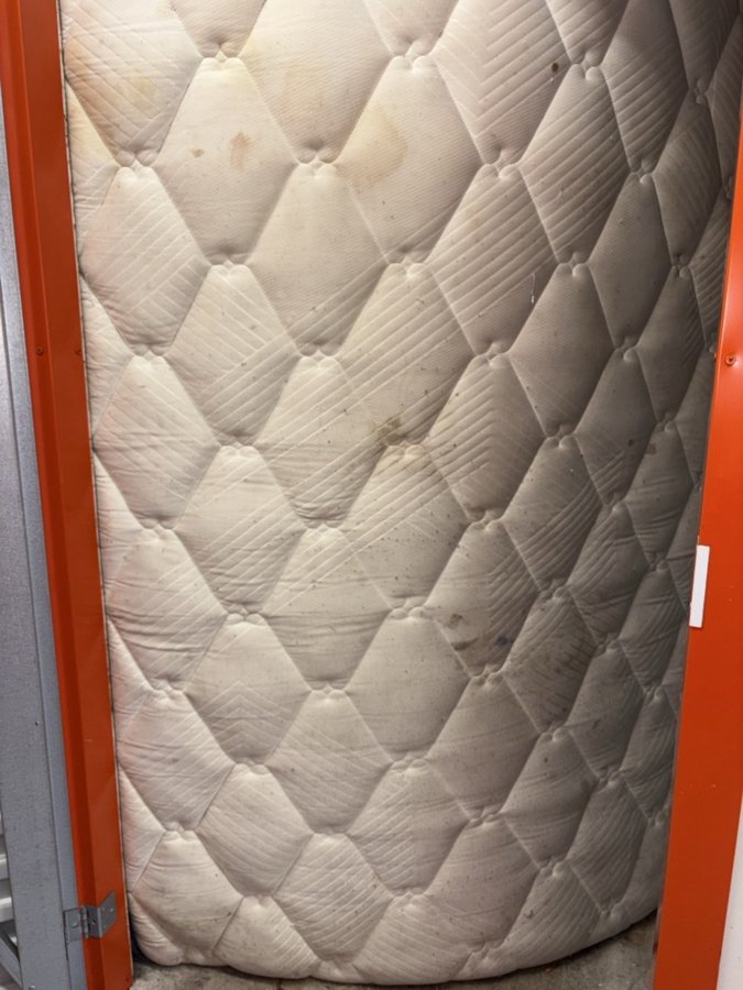 5 x 5 storage unit in Orlando, FL