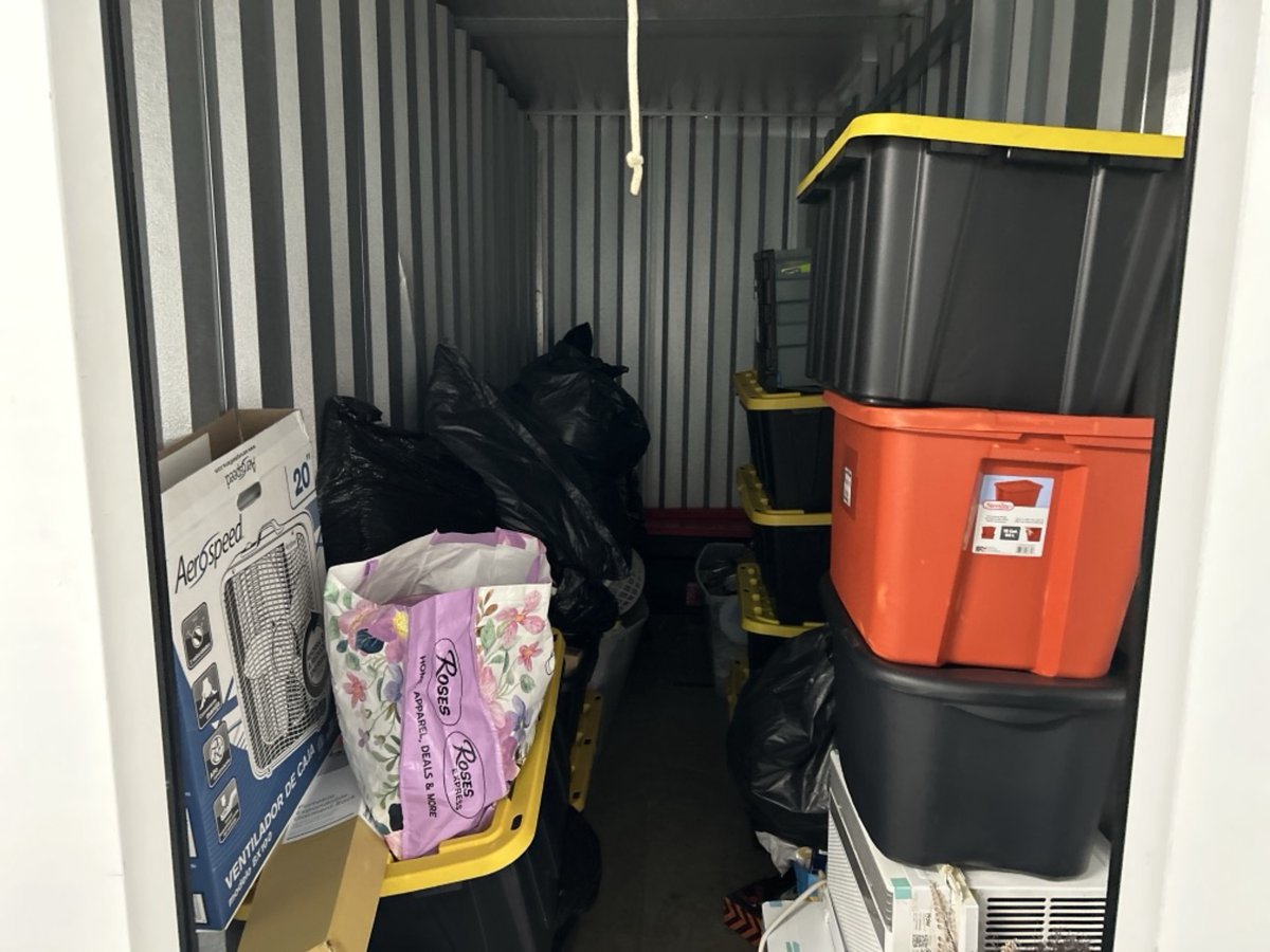 5 x 15 storage unit in Fayetteville, NC