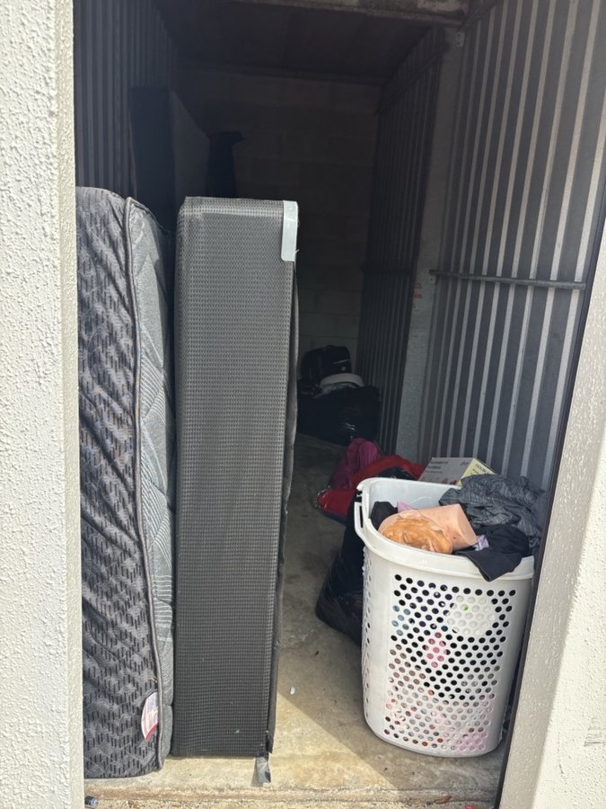 5 x 15 storage unit in Orlando, FL
