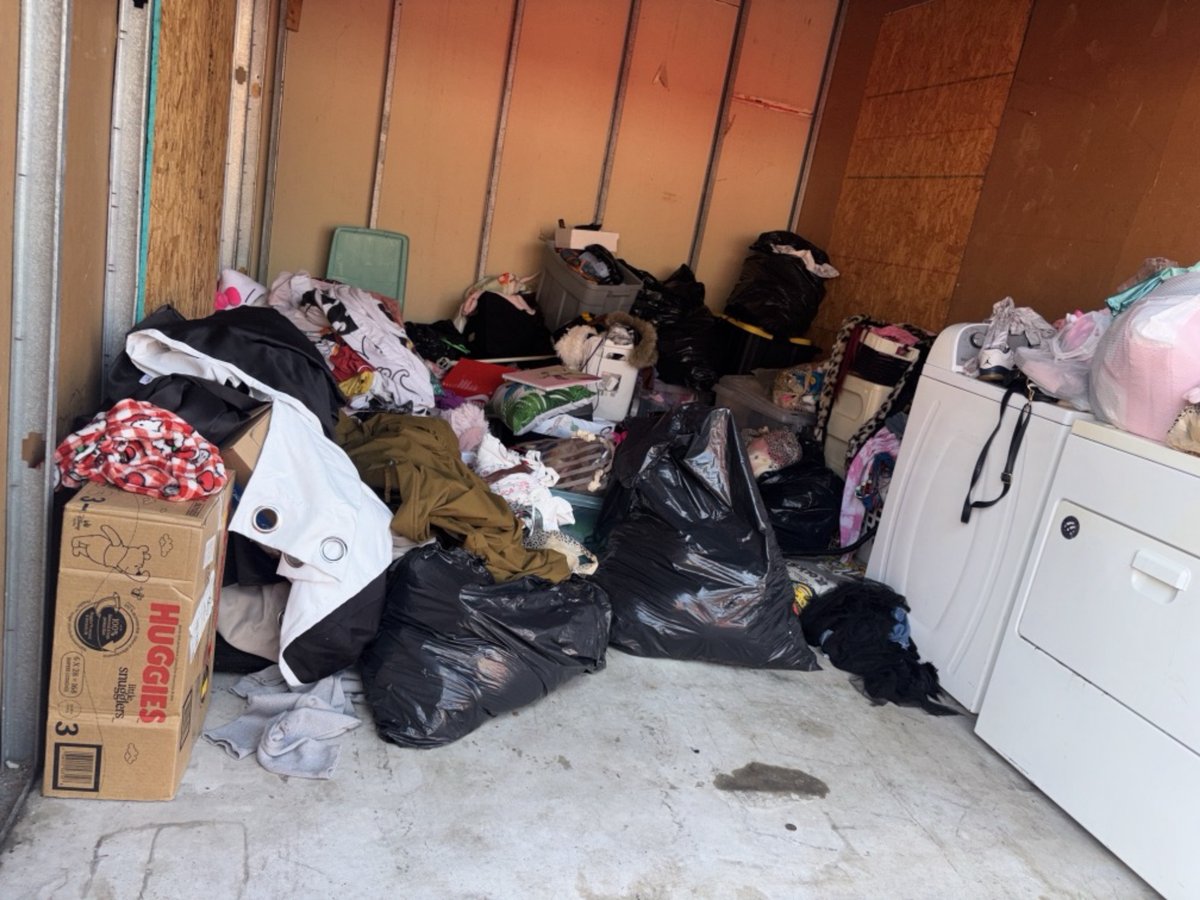 10 x 15 storage unit in Orlando, FL