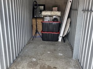 5 x 15 storage unit in Orlando, FL