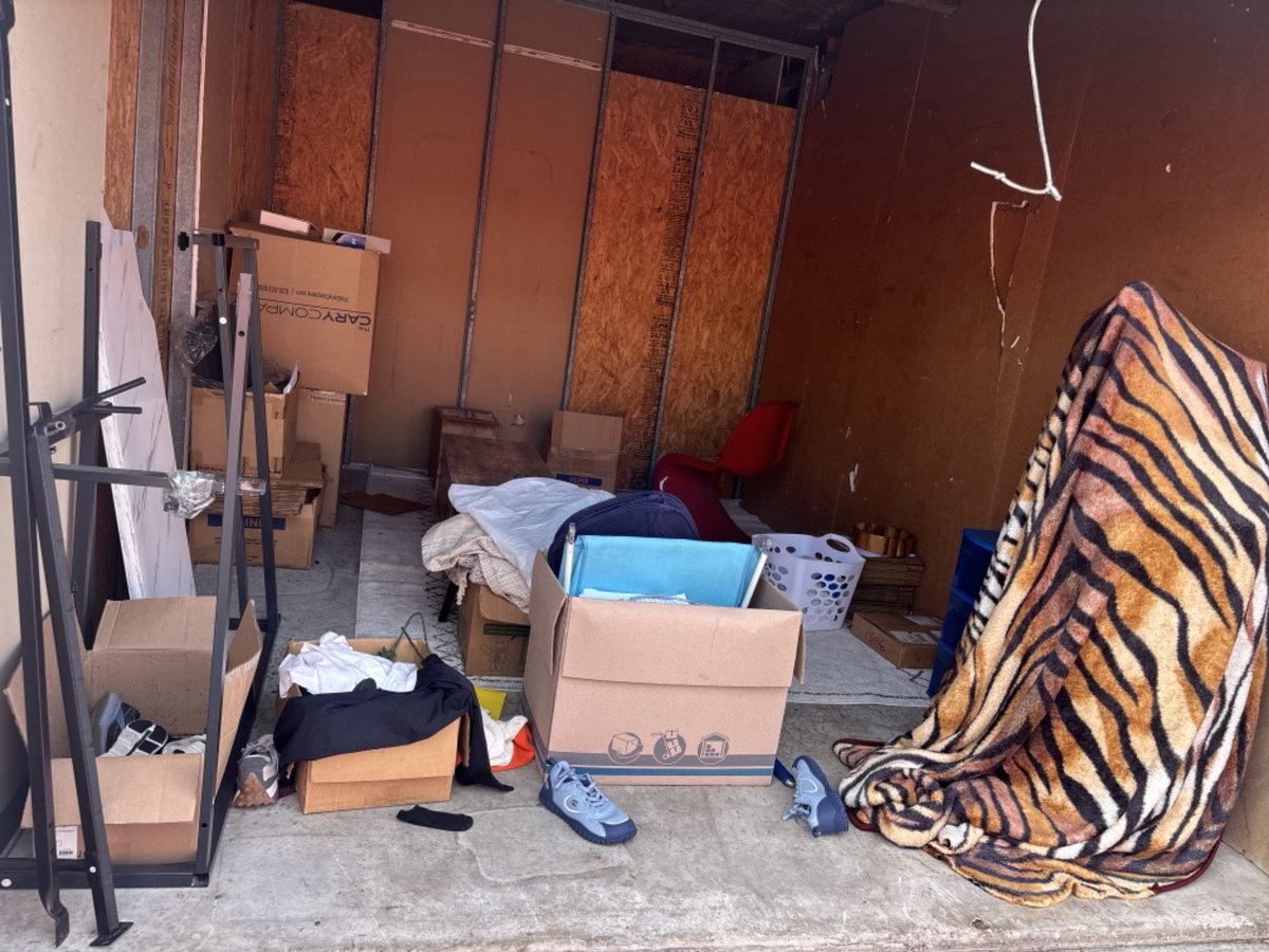 10 x 15 storage unit in Orlando, FL