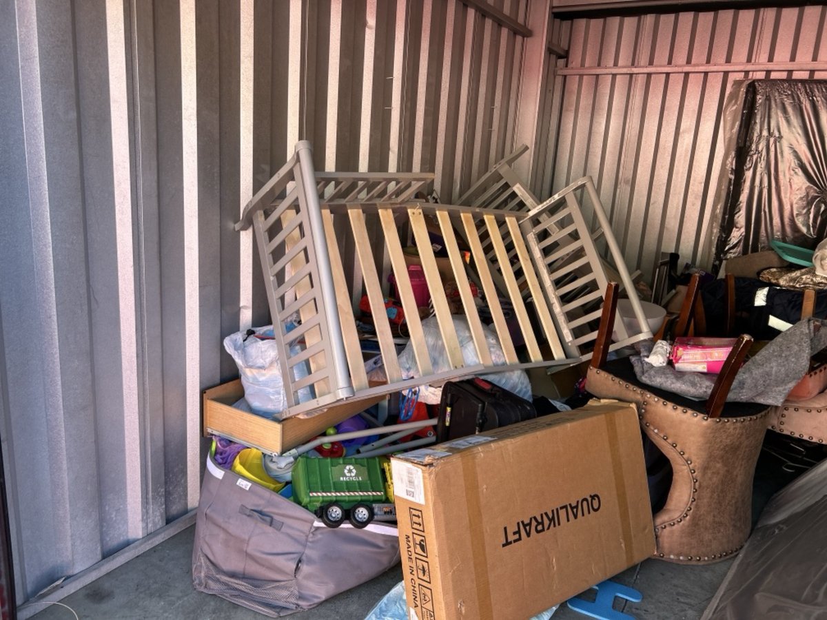 10 x 15 storage unit in Fayetteville, NC